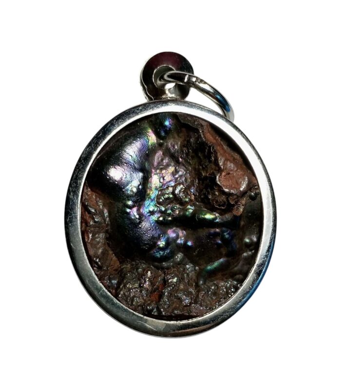 leklai amulet round mineral Leklai Rainbow Amulet Pendant Um Khrum Mountain (Round Shape)