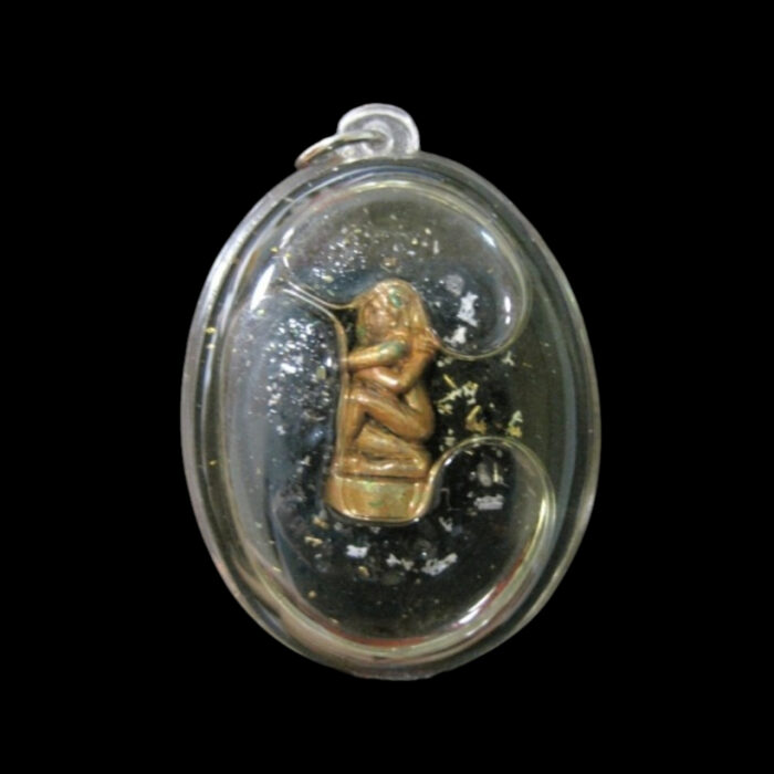 lesbian lovers Kruba Thamamuni Kamasutra Lesbian Lovers Amulet by Kruba Thamamuni