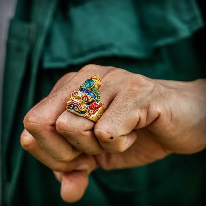 Thao Wessuwan Ring